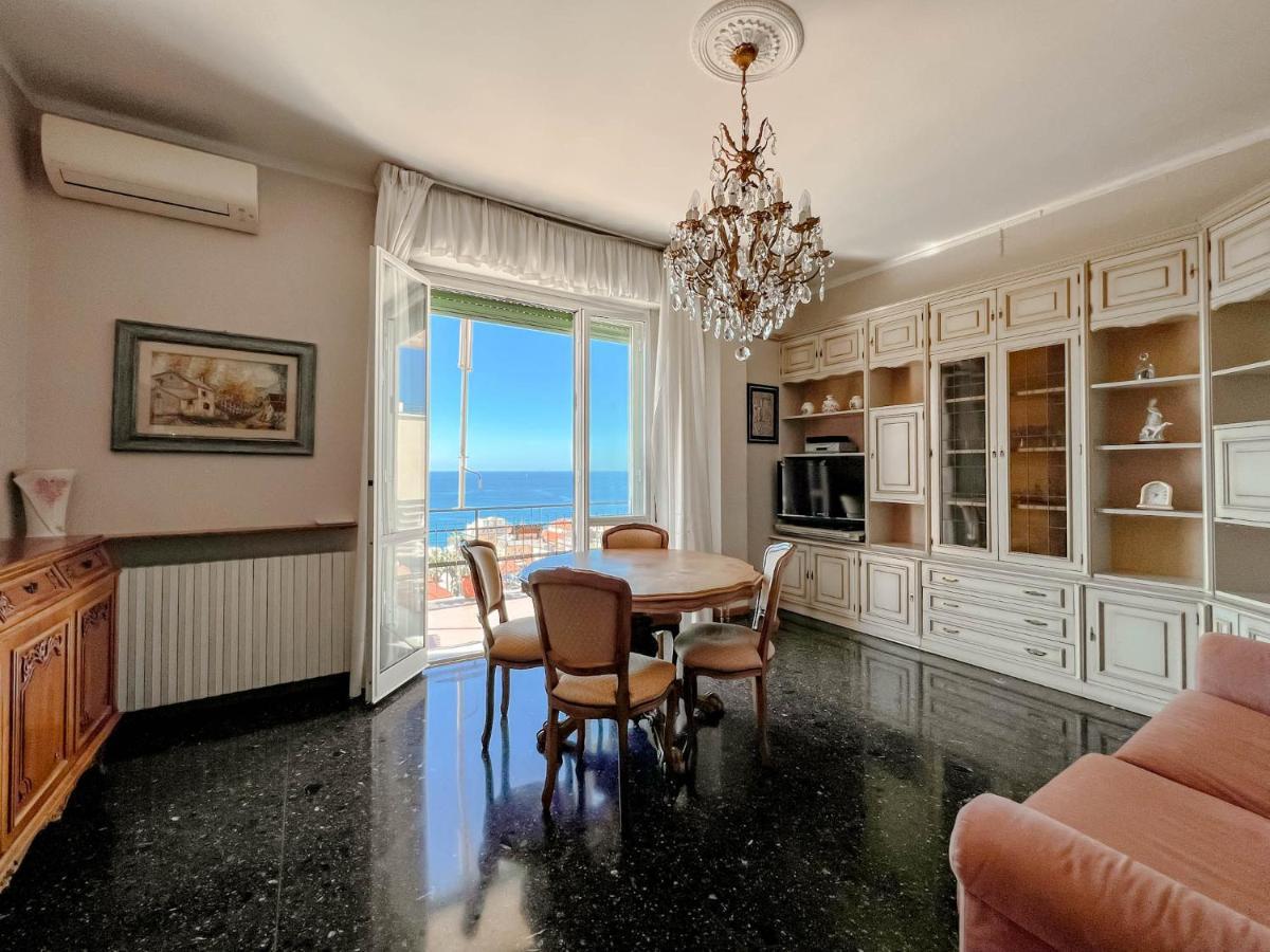 Grande Appartamento Vista Mare Varazze Luaran gambar