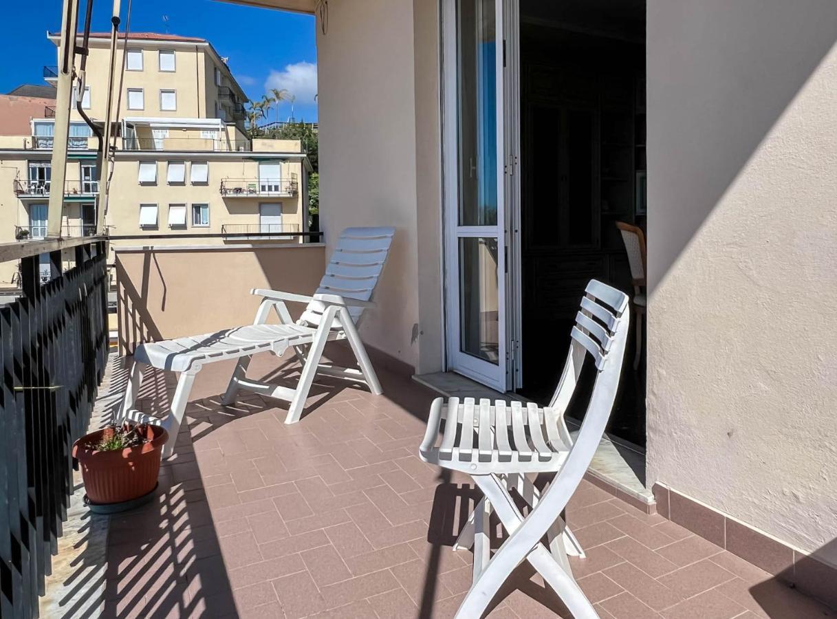 Grande Appartamento Vista Mare Varazze Luaran gambar